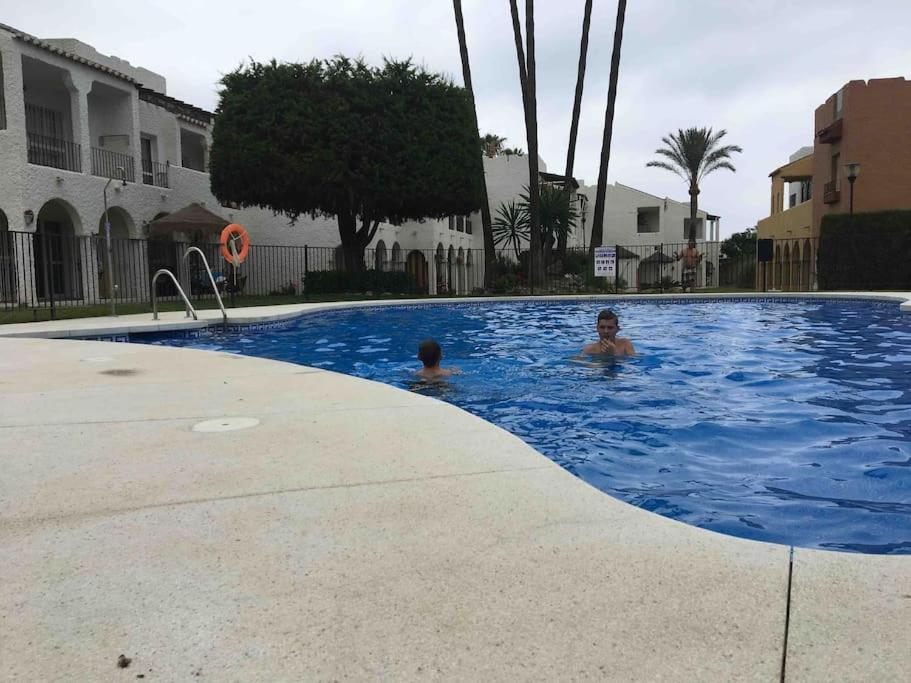 Apartamentos Rio Marinas 15 Playazo Beach Nerja Exterior photo